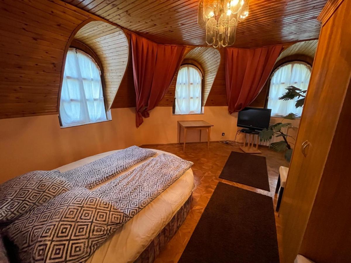 Szimpla Vendégház Miskolc Esterno foto