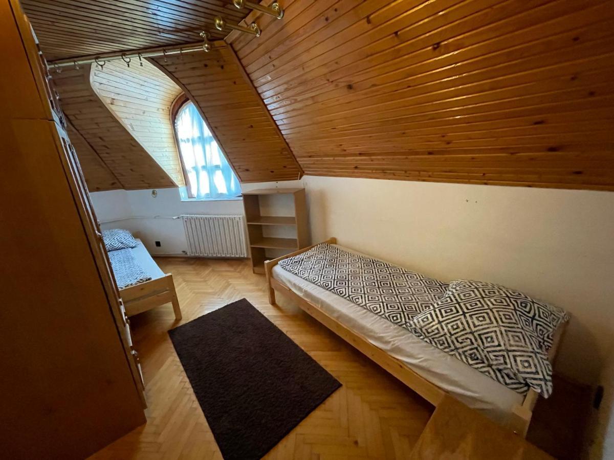 Szimpla Vendégház Miskolc Esterno foto
